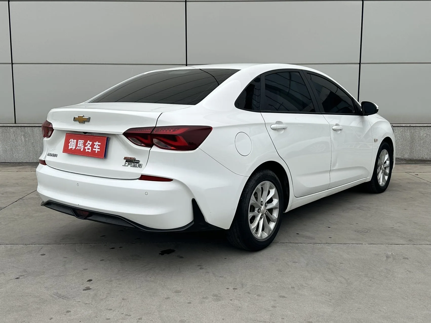 Ghevrolet Cruze 2023 под ключ — фото 4