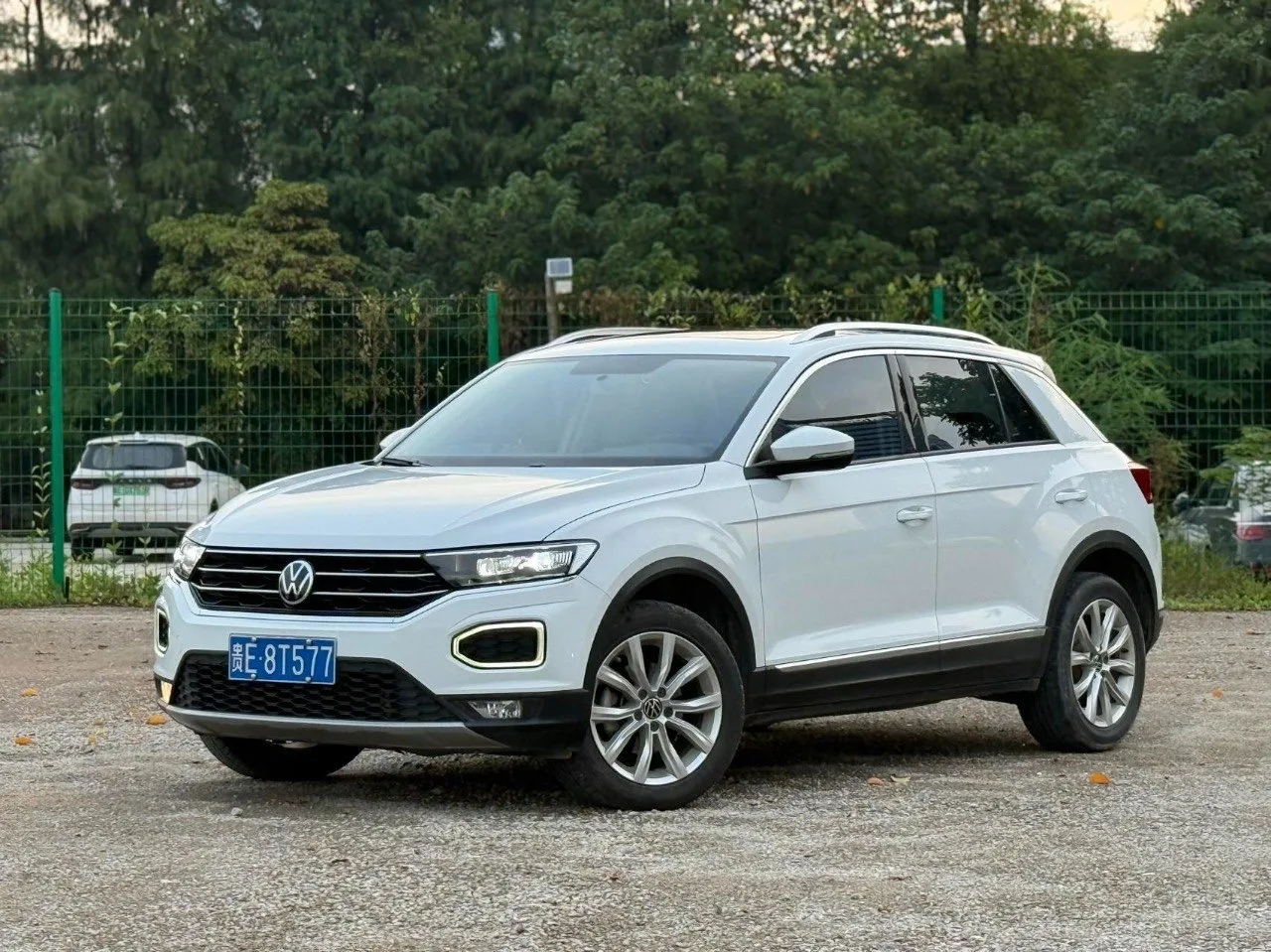 Volkswagen T-Roc 280TSI DSG 2WD Elite Smart Connect 2022 под ключ