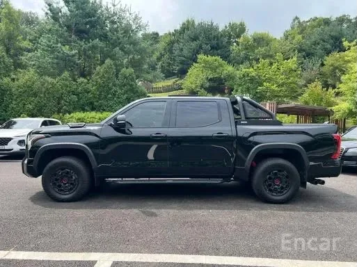 Toyota Tundra 2023 под ключ — фото 3